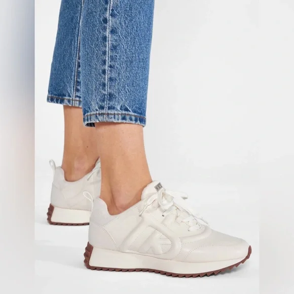 DKNY woman cream/ white sneakers, size 5.5 NWOT - Picture 2 of 12